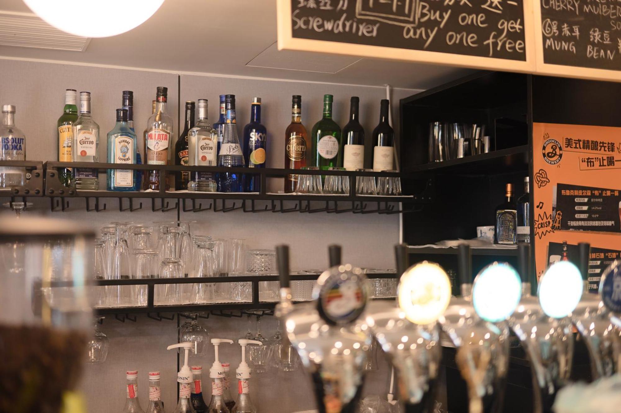 Dayin International Youth Hostel -Near People'S Square & Old Town -Social Area -Bar -Cafe -Gym -Free Laundry Luggage Storage -24H Front Desk -English Service Shanghái Exterior foto