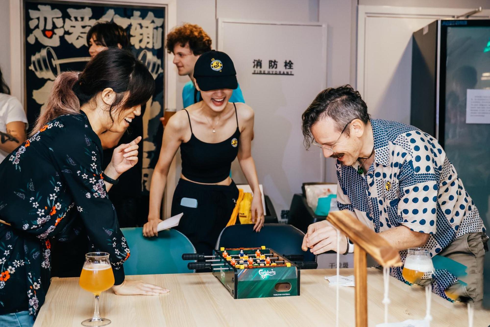 Dayin International Youth Hostel -Near People'S Square & Old Town -Social Area -Bar -Cafe -Gym -Free Laundry Luggage Storage -24H Front Desk -English Service Shanghái Exterior foto