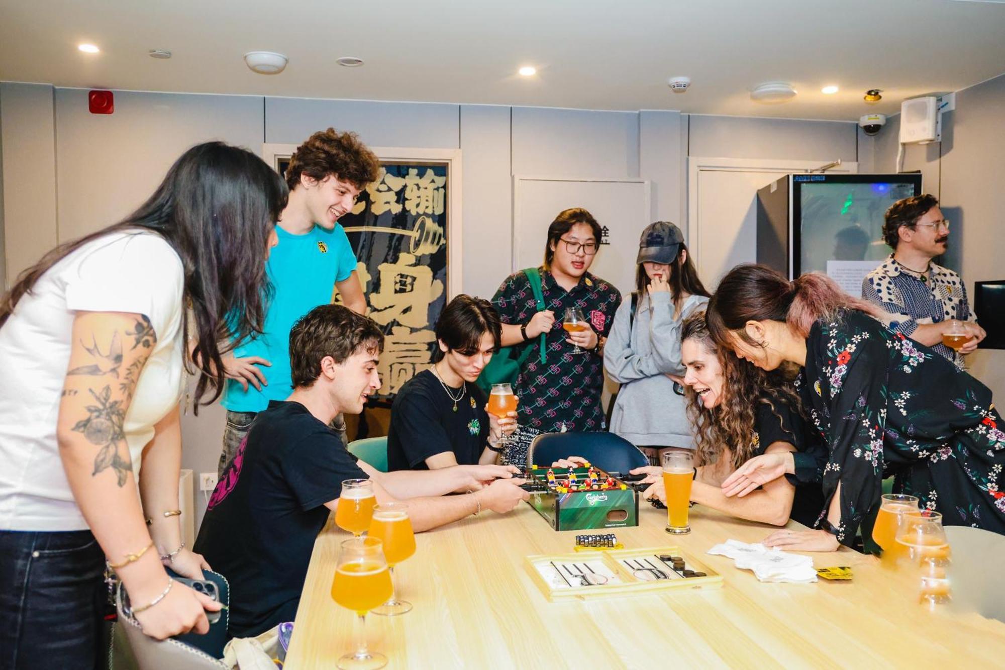 Dayin International Youth Hostel -Near People'S Square & Old Town -Social Area -Bar -Cafe -Gym -Free Laundry Luggage Storage -24H Front Desk -English Service Shanghái Exterior foto