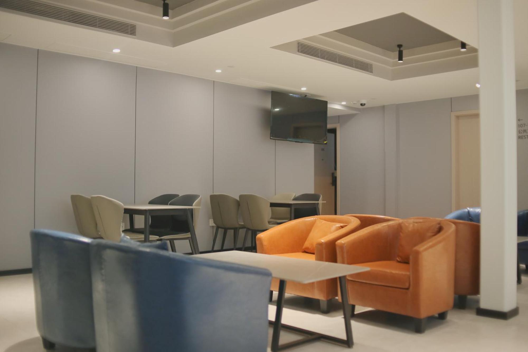 Dayin International Youth Hostel -Near People'S Square & Old Town -Social Area -Bar -Cafe -Gym -Free Laundry Luggage Storage -24H Front Desk -English Service Shanghái Exterior foto